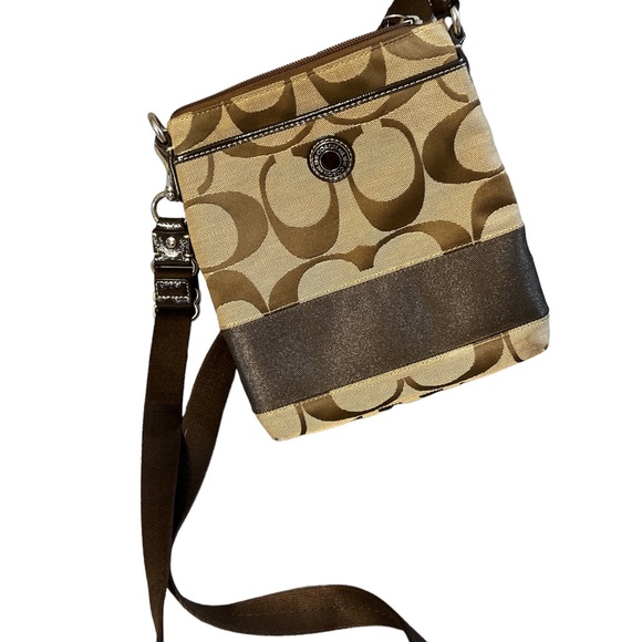 NWOT coach brown signature crossbody with adjustable straps3 big spots nice 👍 - Picture 1 of 13